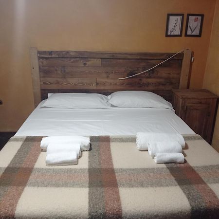 Albergo Diffuso La Marmu Osteria Della Croce Bianca Marmora Εξωτερικό φωτογραφία