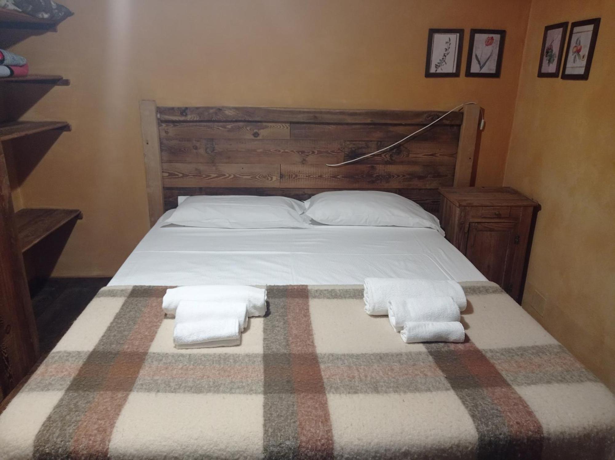 Albergo Diffuso La Marmu Osteria Della Croce Bianca Marmora Εξωτερικό φωτογραφία